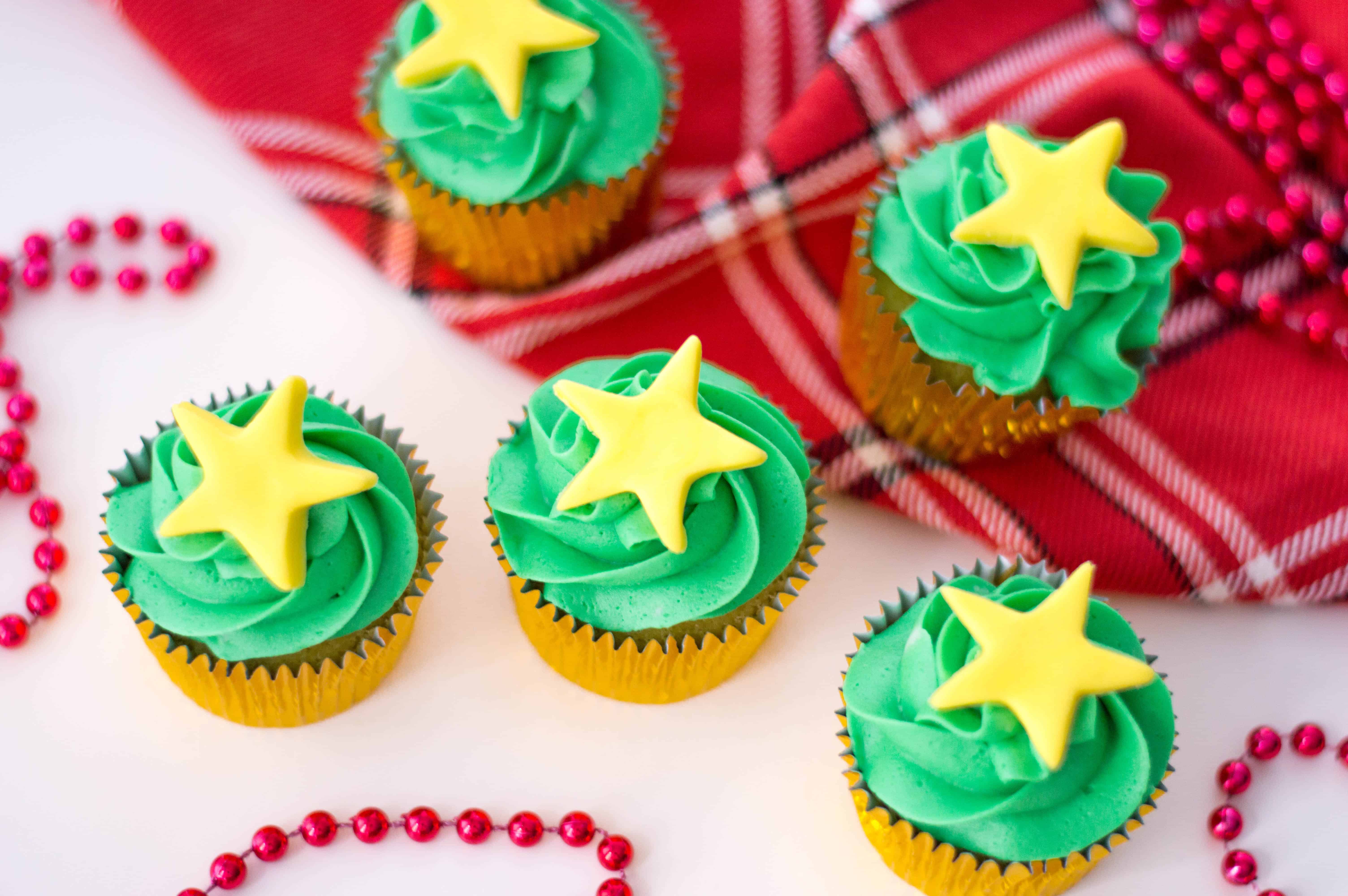 Christmas Tree Cupcakes Supplies.
