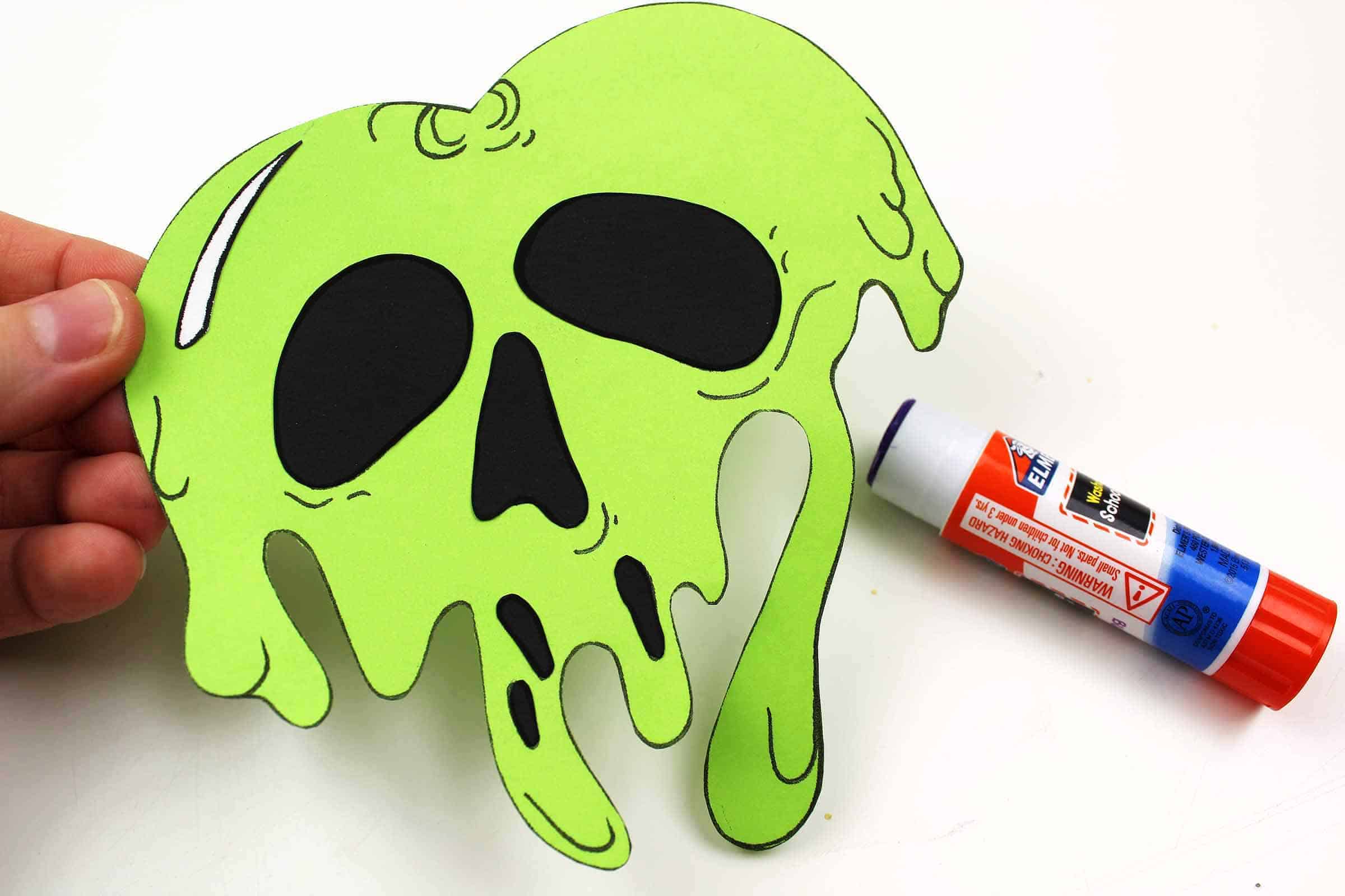 disney poison apple paper craft