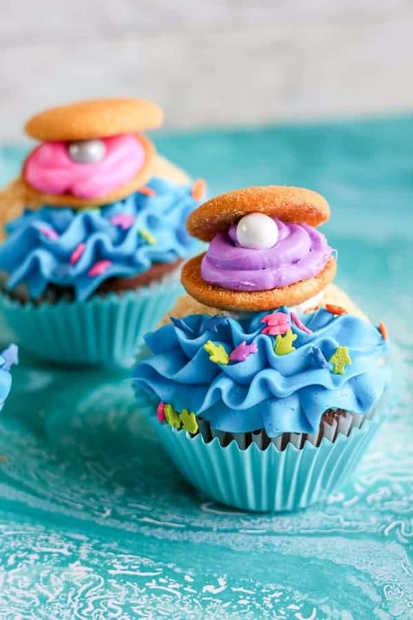 Clam Shell Cupcakes.