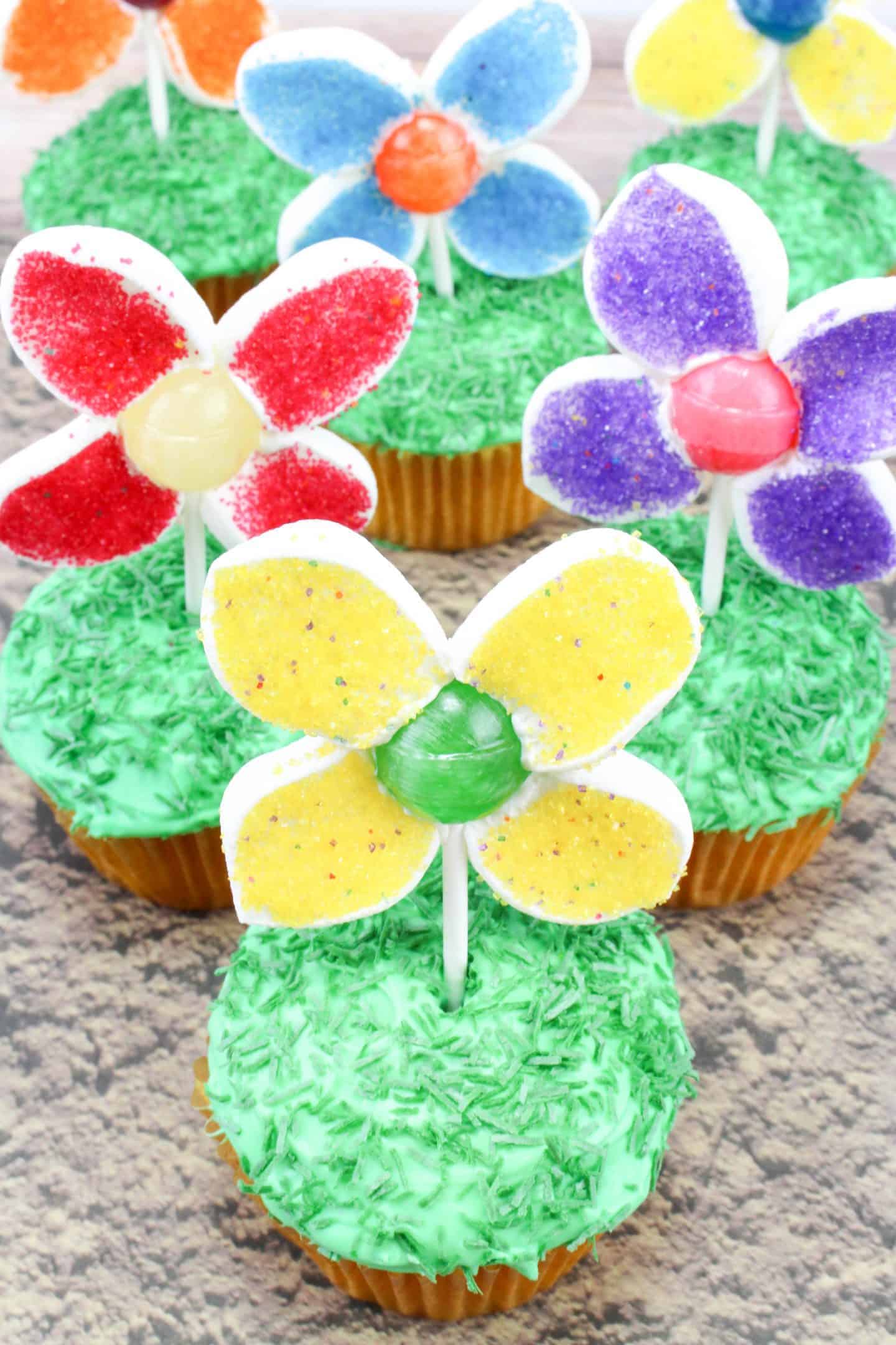 Lollipop Flower Cupcakes.