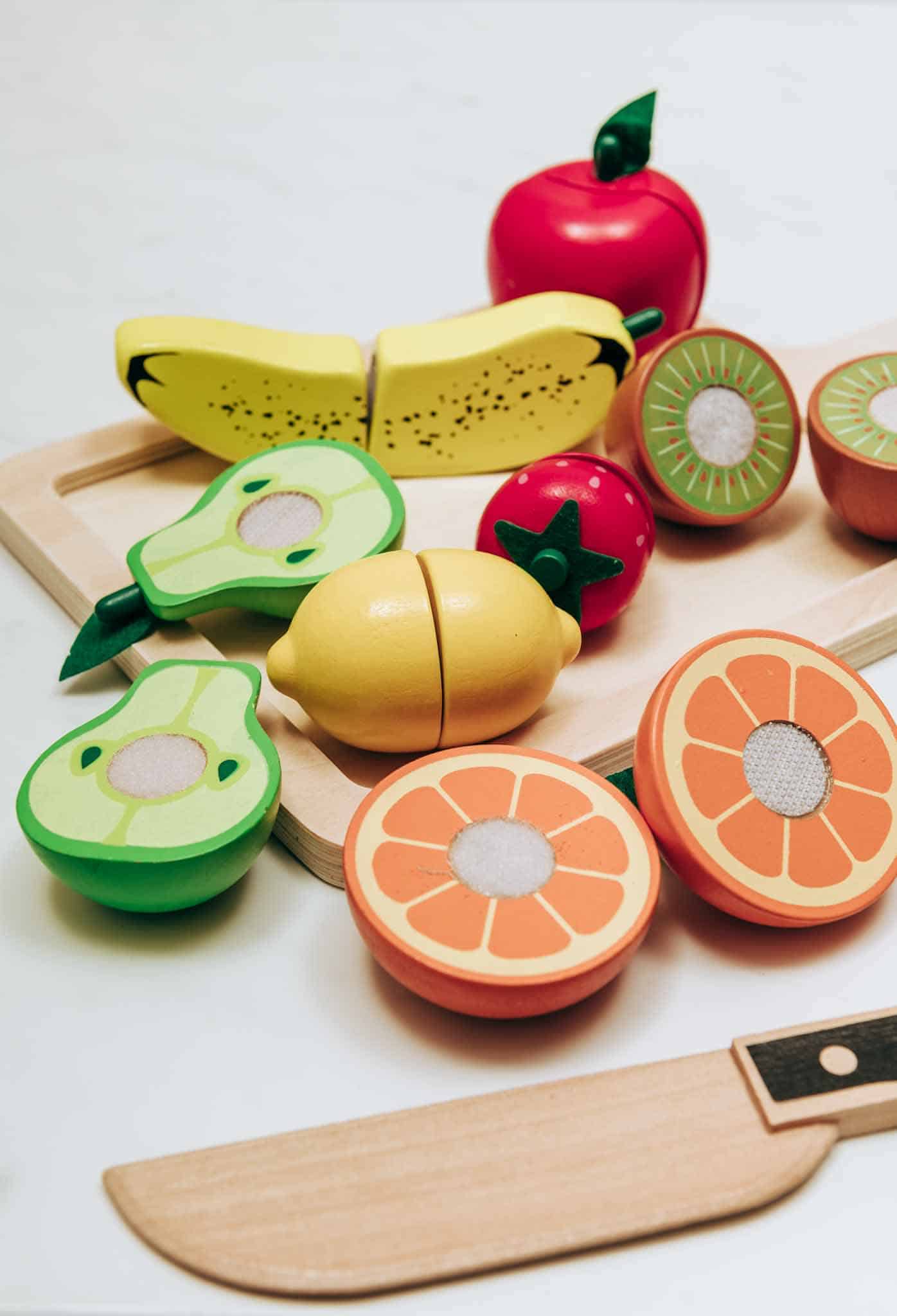 pretend play vegetables and cutting board for preschool