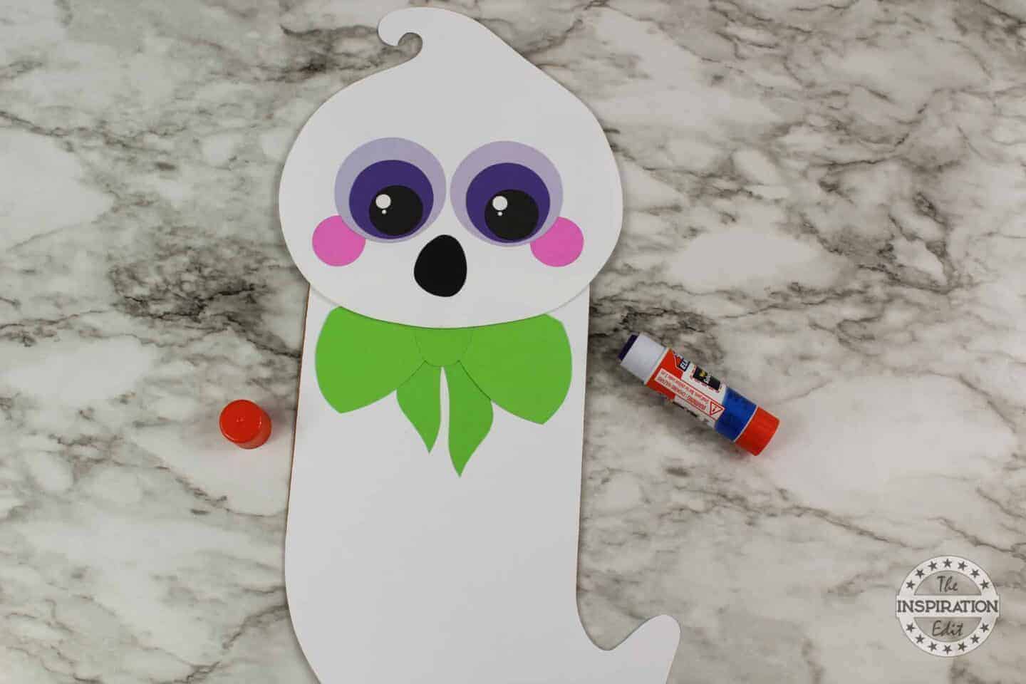 halloween ghost craft for kids using paper