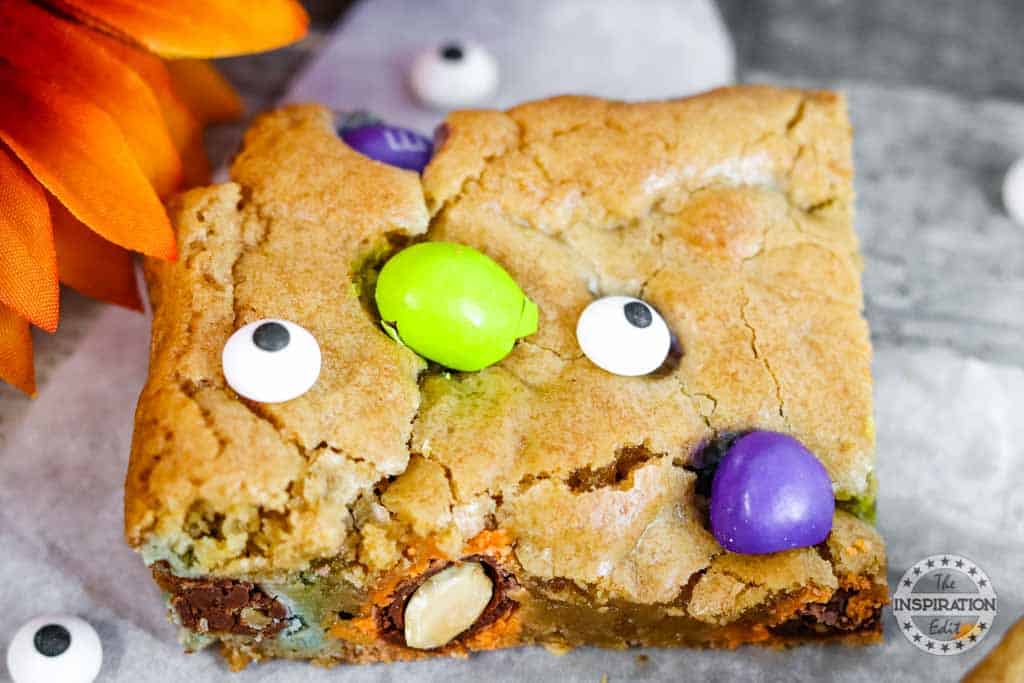 Yummy blondie treat for Halloween.