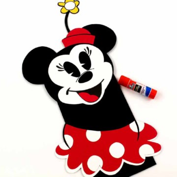 Minnie Mouse Paper Bag Puppet.