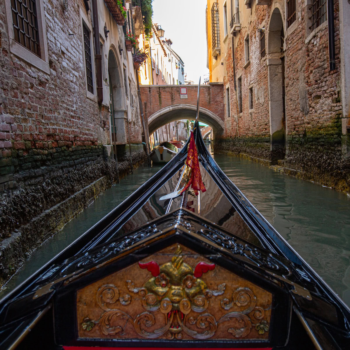Fun Things to Do in Italy | Gondola boat vintage style.