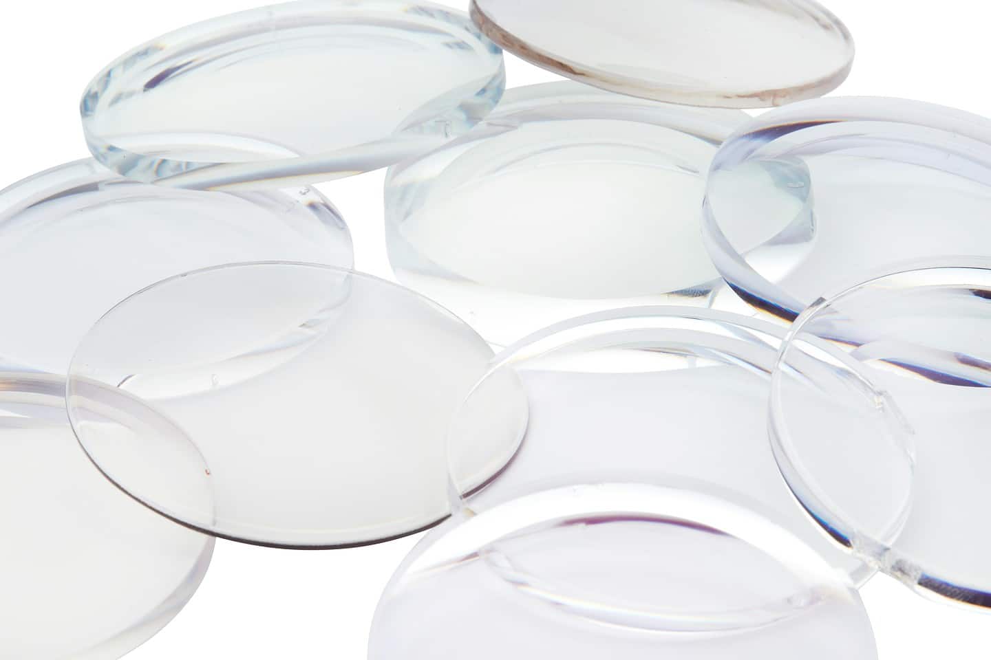 Advantages of Purchasing Affordable Contacts