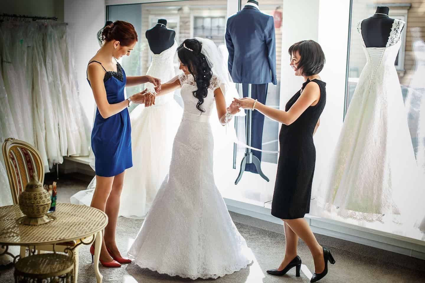 Wedding Dress Shopping as a Bridesmaid
