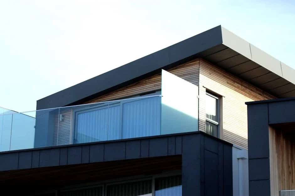 Save On Commercial Roofing Costs.