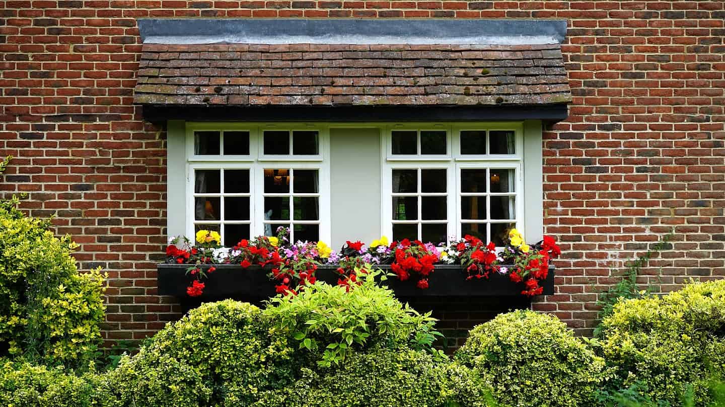 Freshly Painted Home with Clean Lines, Vibrant Colors, and a Pristine Finish.