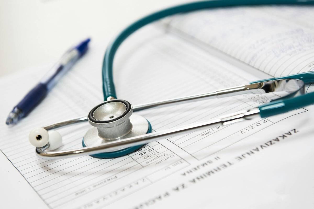 Neuromusculoskeletal medicine | Doctors stethoscope.