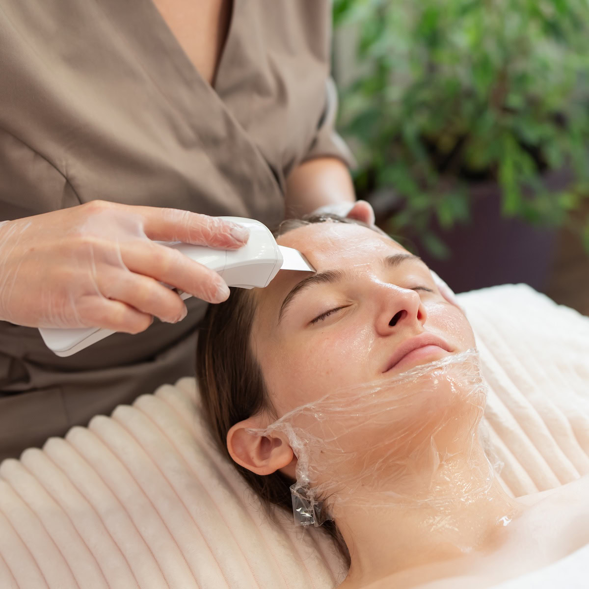Facial Sculpting.