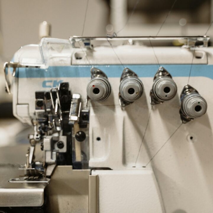 Small MOQ clothing manufacturers.
