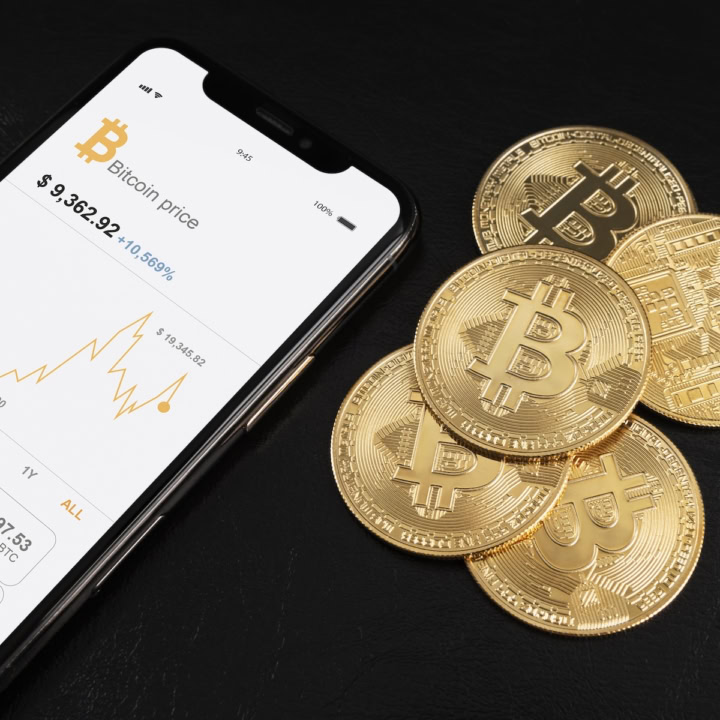 How Much was Bitcoin worth when it first launched.