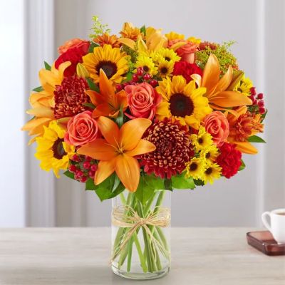 The passing of a loved one presents a moment for expressing your sincere sentiments. To help with this, our florists have crafted this elegant autumn arrangement. Filled with colorful blooms, it’s a thoughtful way to celebrate someone’s life, while providing peace to those who are grieving.