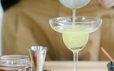 Easy to Make 3 Ingredient Cocktail Recipes For the Home Bartender