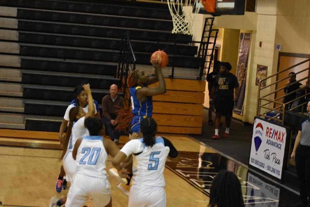 NJCAA - Aminata Tall (Shorter Collège) : "On a fait une très bonne saison malgré notre deuxième place" - wiwsport