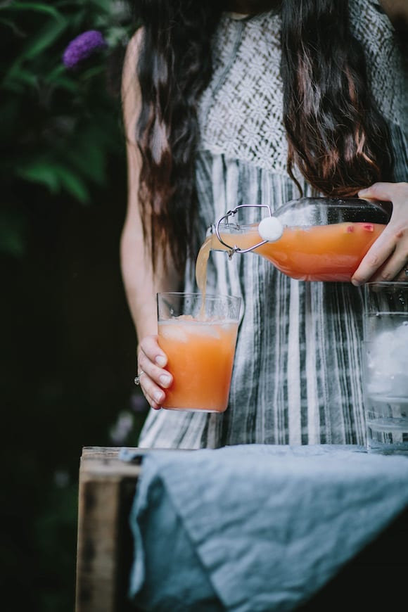 Rhubarb-Ginger Planter's Punch