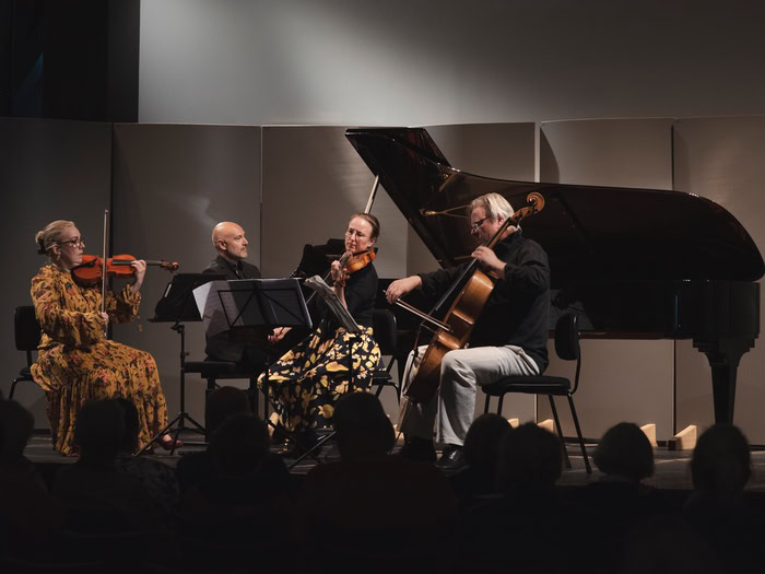 Oplev Rudersdal Sommerkoncerters åbningskoncert i Birkerød Sognegård med Rudersdal Kammersolister