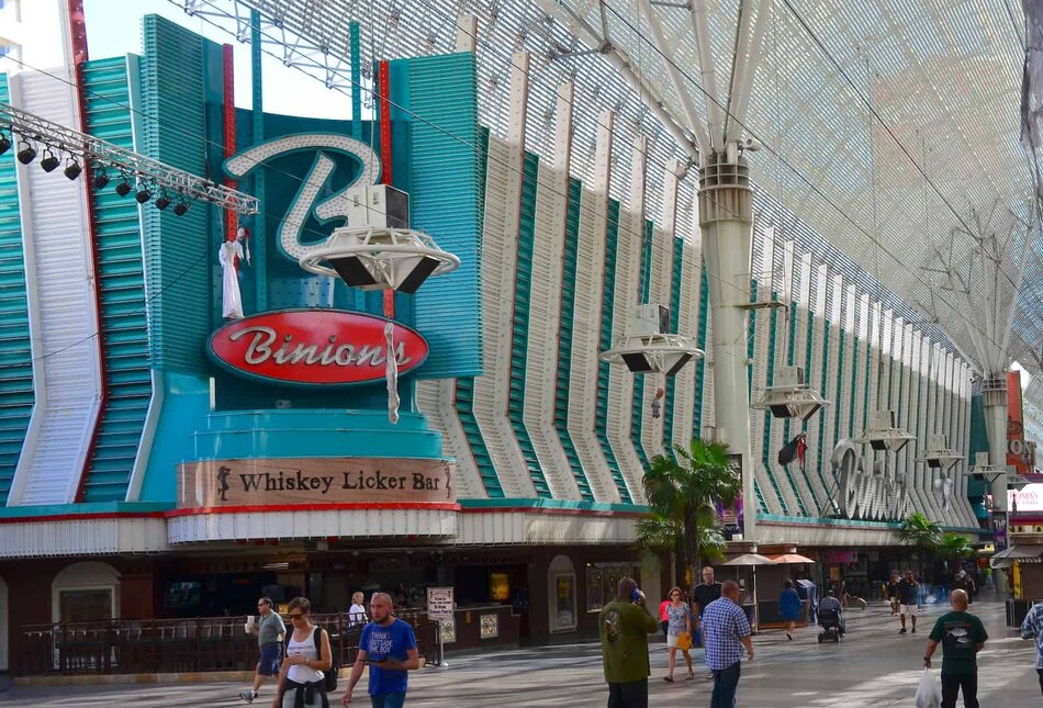 Historic Downtown Las Vegas: Where Sin City Was Born, image size:1600x1087