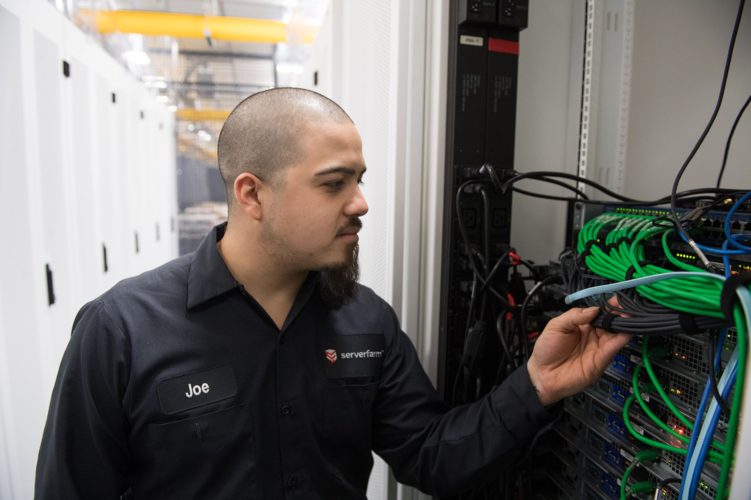 remote server management in data center