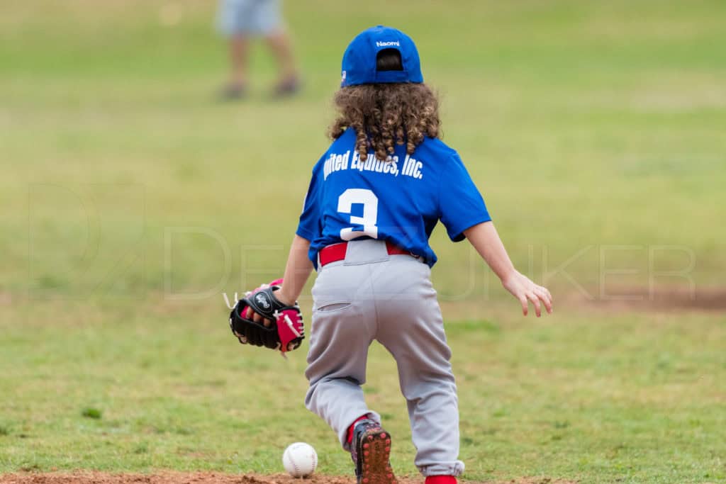 BellaireLL-20180407-TBall-Redsocks-BlueJays-070.DNG Houston Sports Photographer Dee Zunker