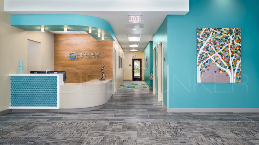 Entrance - Lakeview Health - Woodlands TX Lakeview-201801-001.jpg Houston Commercial Photographer Dee Zunker