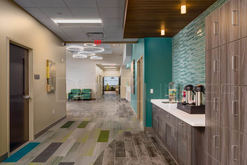Coffee Bar with Lockers Lakeview Health - The Woodlands TX Lakeview-201801-005.psd Houston Commercial Photographer Dee Zunker