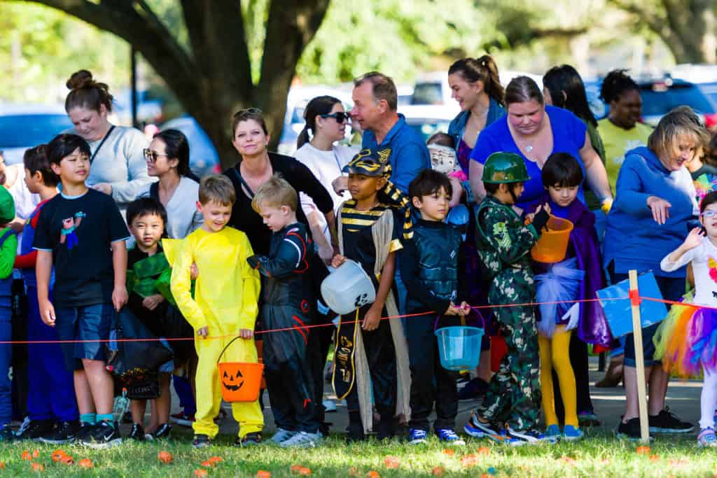 3182-Bellaire-PumpkinHunt-037.NEF Houston Commercial Architectural Photographer Dee Zunker