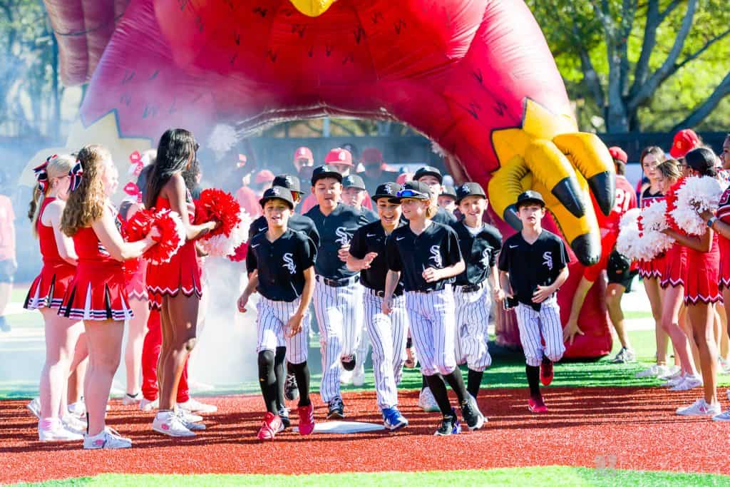 BellaireLL-2023-OpeningDay-ZUNKER-002.NEF Houston Commercial Architectural Photographer Dee Zunker