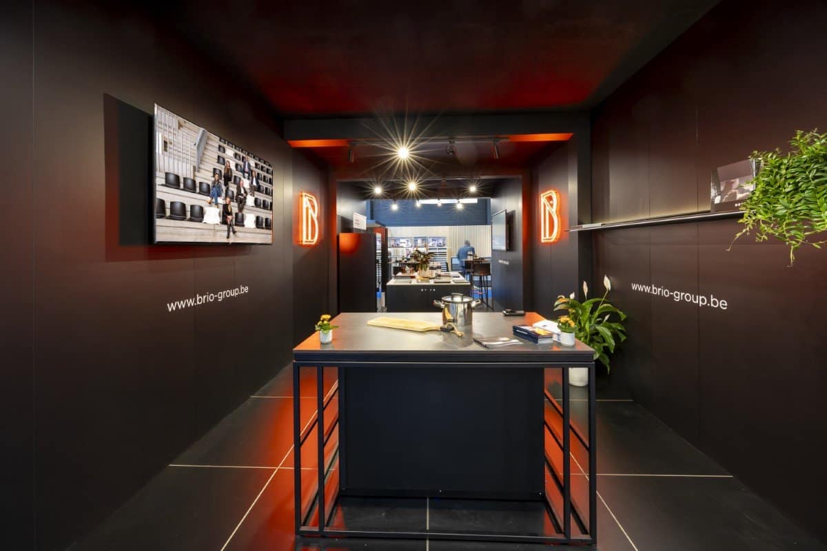 Houtbouw stand voor de deelname van de Brio Group aan de Prowood expo