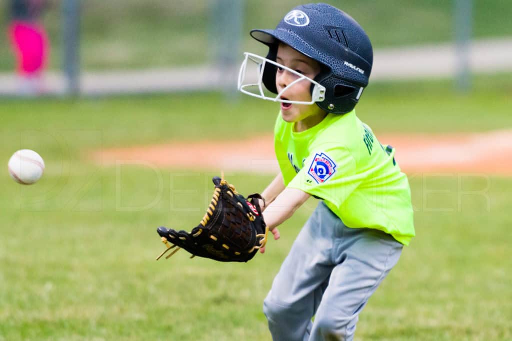 BellaireLL-20180405-Texas-YellowJackets-Raiders-058.DNG  Houston Sports Photographer Dee Zunker