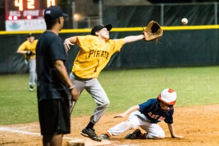 Bellaire Little League Majors Astros Pirates 20180406
