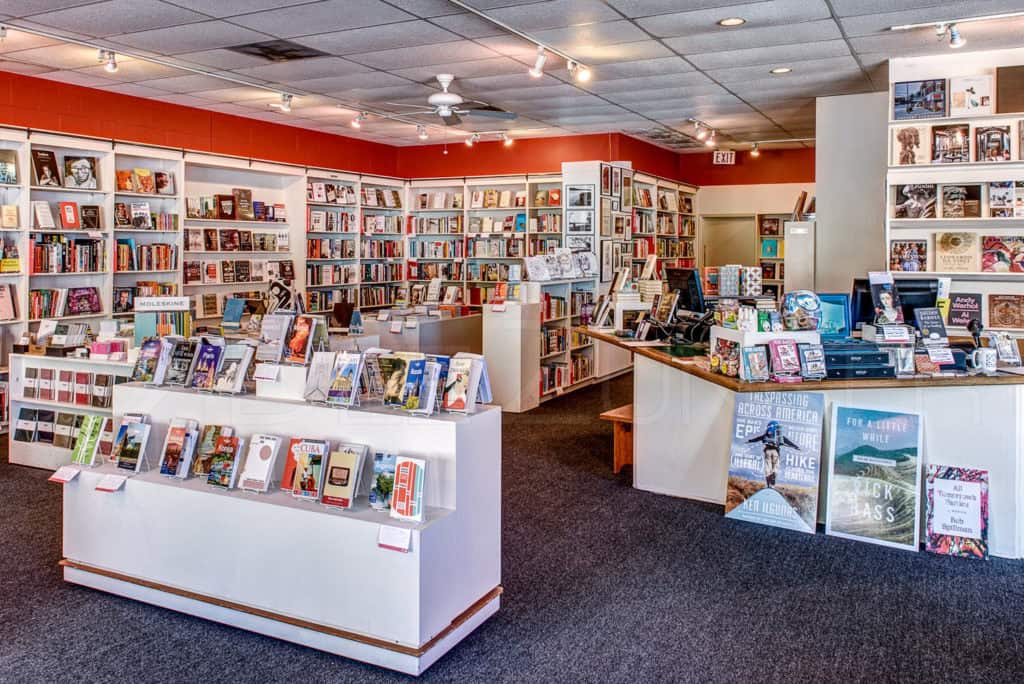 Brazos Bookstore Brazos-Bookstore-004.tif Houston Commercial Photographer Dee Zunker