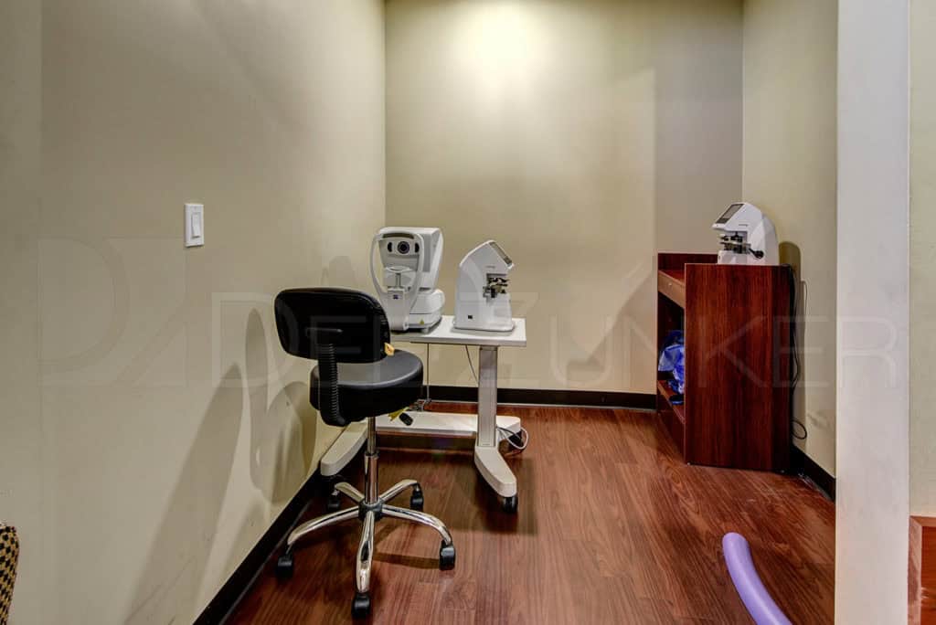 Houston-Eye-Doctor-008.psd  Houston Commercial Photographer Dee Zunker