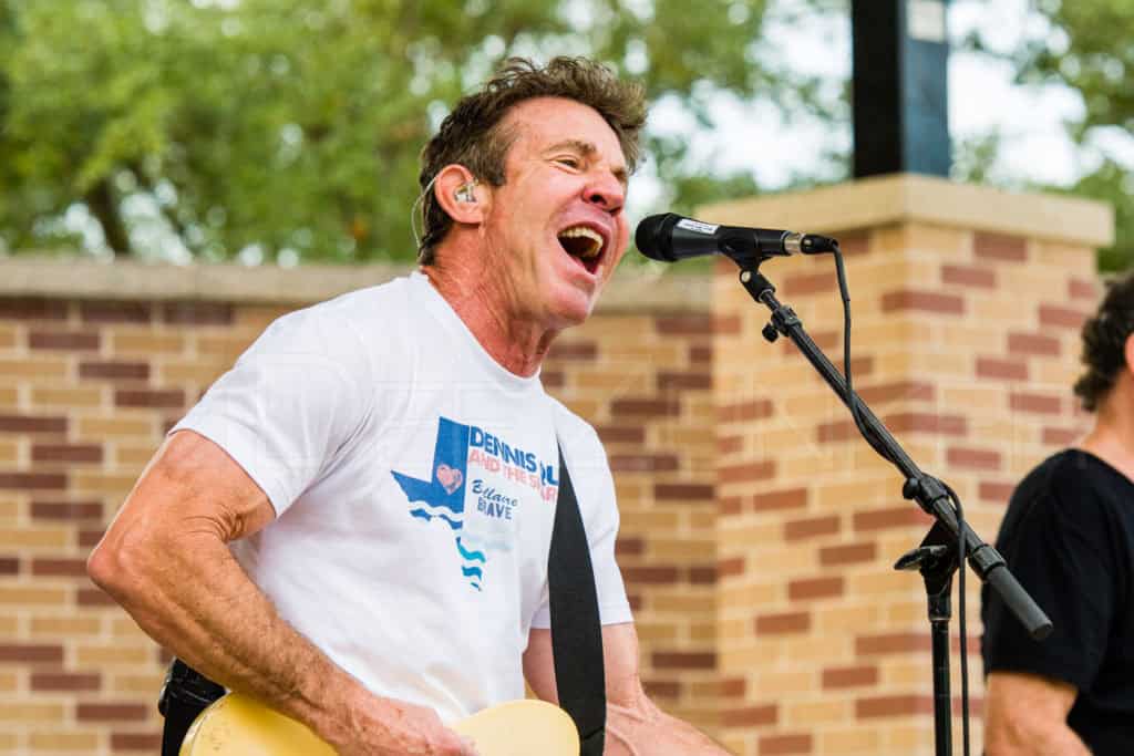 Quaid-BellaireBlockParty-20171111-097.dng Houston Freelance Editorial Photographer Dee Zunker