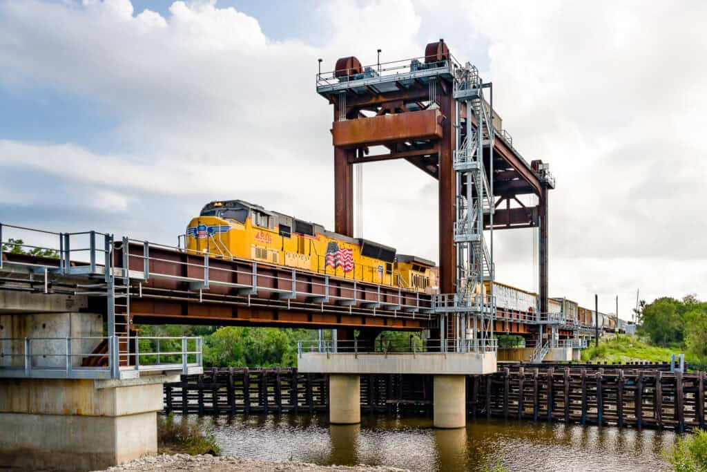 1805-MM-SanBernardRiverBridge-Final-002.tif Houston Commercial Architectural Photographer Dee Zunker