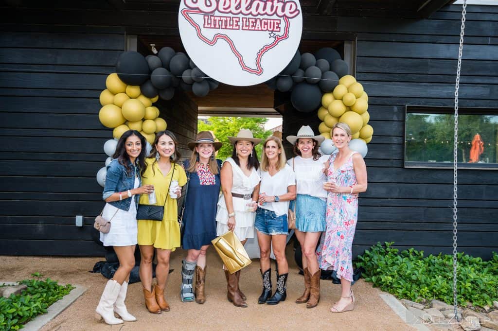 2022-BellaireLittleLeague-Gala-047.NEF  Houston Commercial Architectural Photographer Dee Zunker