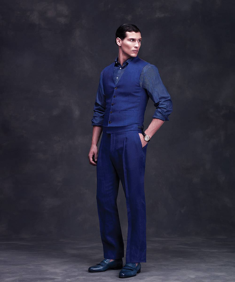 BERLUTI Linen gilet  $918 Linen trousers  $1,323  www.berluti.com  THOMAS PINK Battier texture shirt  $185  www.thomaspink.com SANTONI Calfskin wingtip loafer  $675 www.santonishoes.com F.P. JOURNE  Tourbillon Souverain $142,280 www.fpjourne.com 