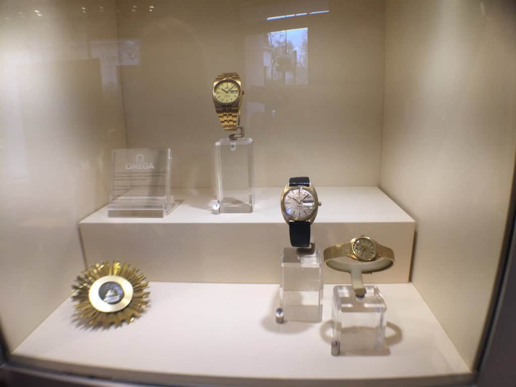 One of the display windows. Fluted bezel on Constellation 1969.
