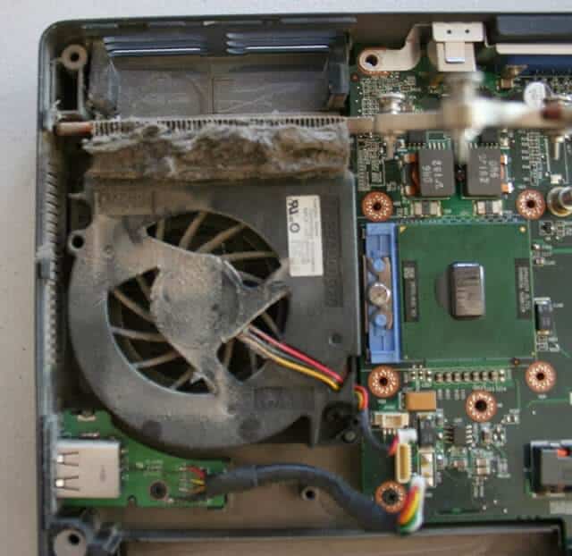 laptop-fan-dust