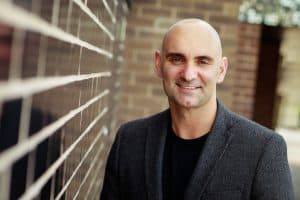 Damian Hanson 