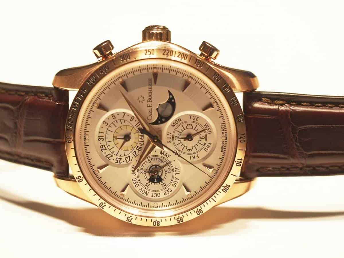 Carl F. Bucherer Manero ChronoPerpetual k00cMRcXP5k5G2g_TisggXM3ajDiGCc-QY99P-hg9GA