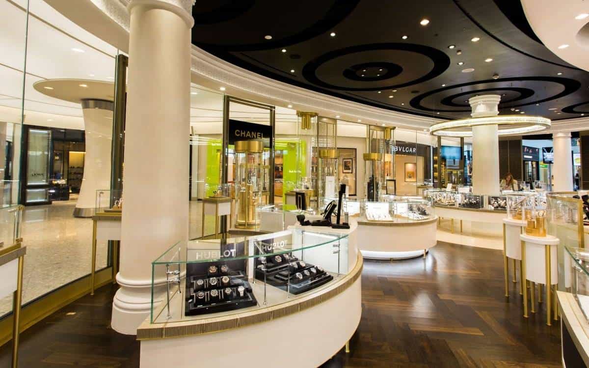 HARRODS_LHR-73