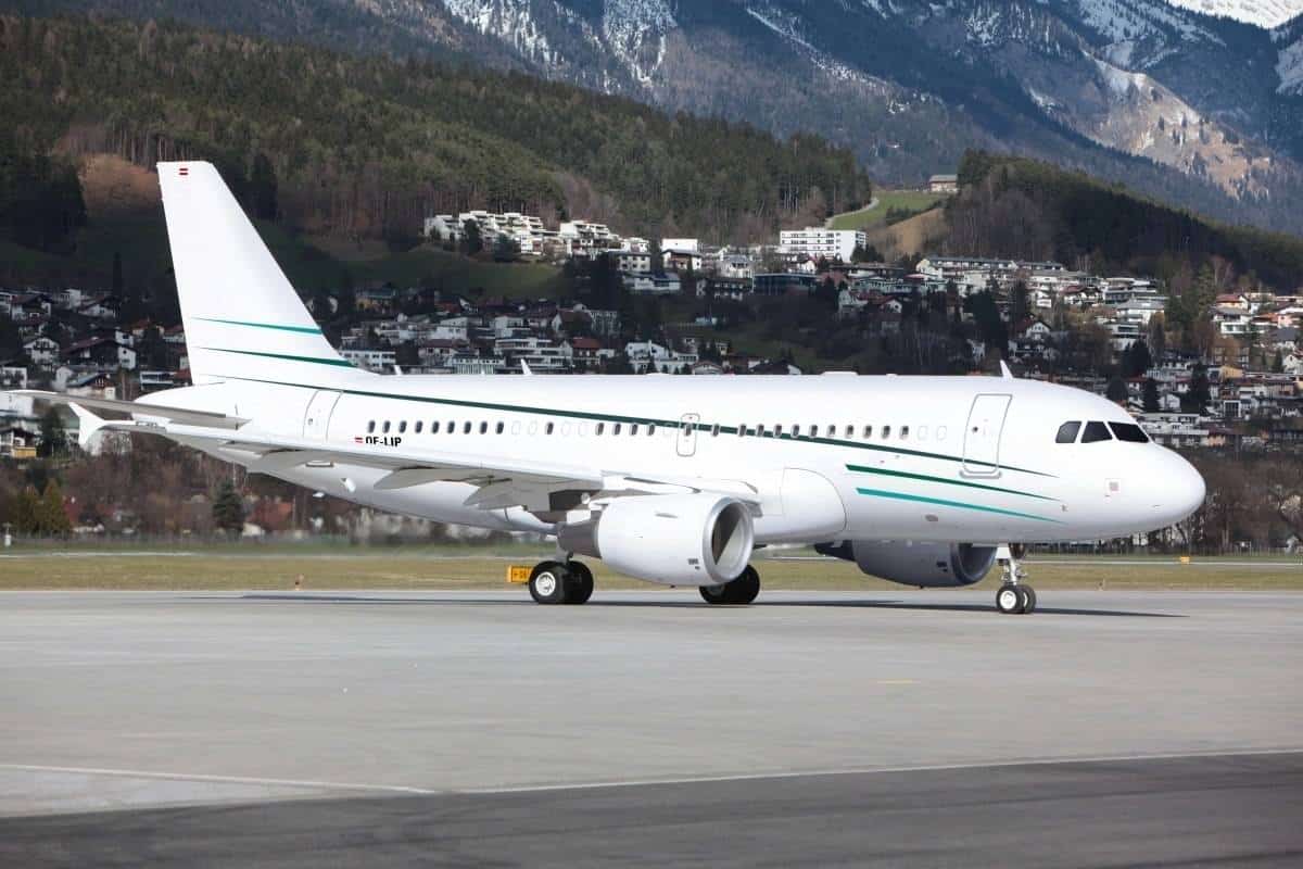 AIRBUS_ACJ319_1_A_01