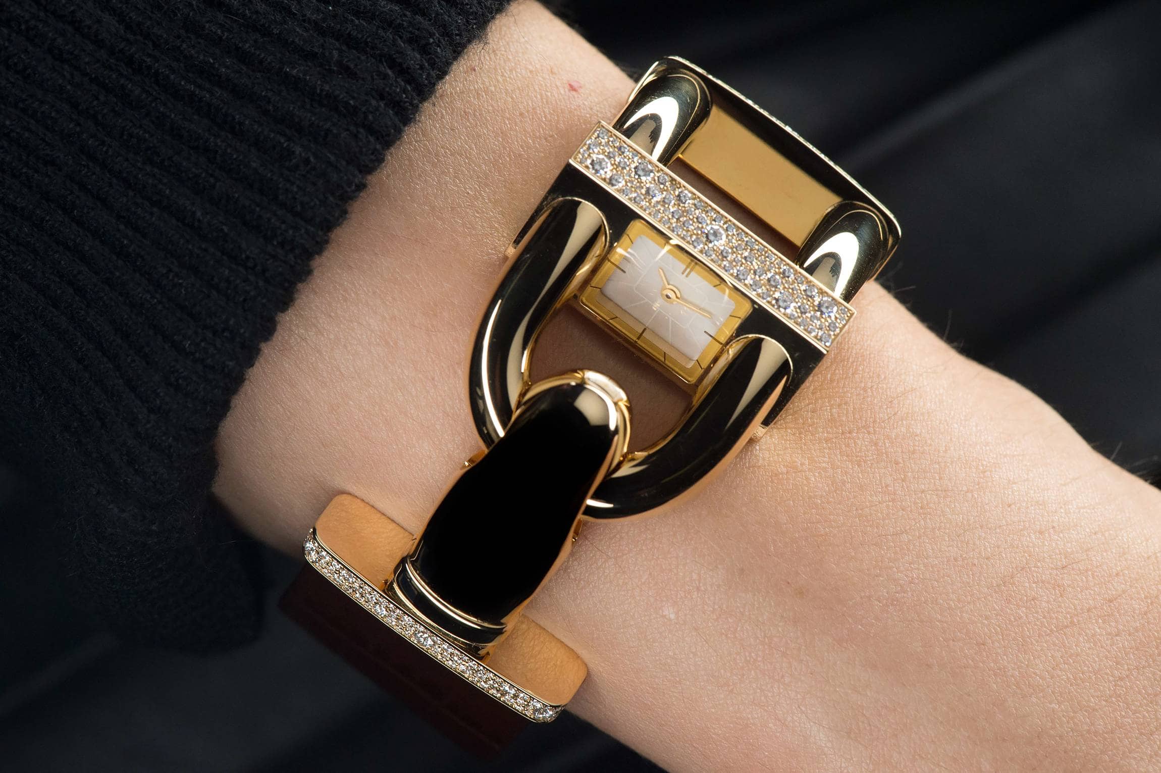 Van Cleef & Arpels Cadenas Ladies Watch 2015 Yellow Gold