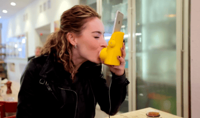 Kissenger: El aparato con el que podrás besar a tu pareja a distancia