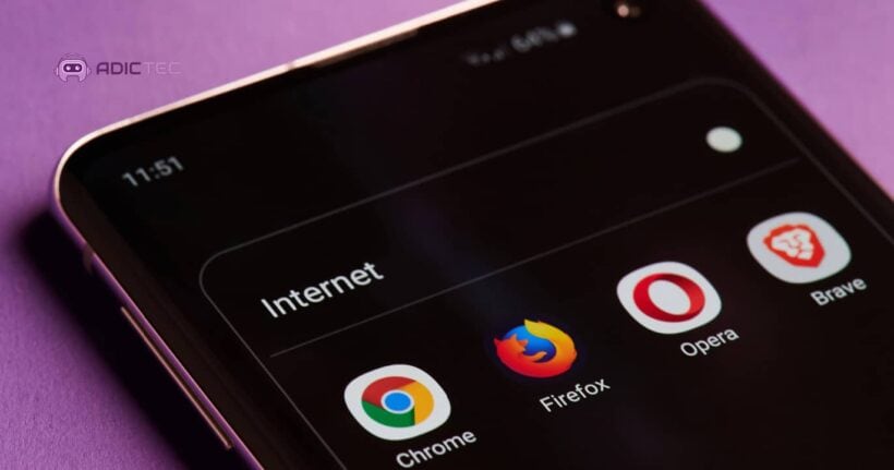 Comparativa del mejor navegador web: iconos de Chrome, Firefox, Opera y Brave en un smartphone