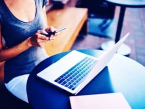 Cómo enviar archivos vía Bluetooth y línea de comandos en Windows 10