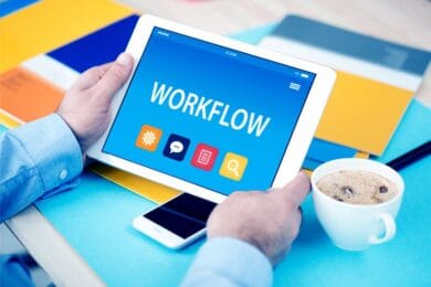 Programas rastrear tiempo frente al monitor