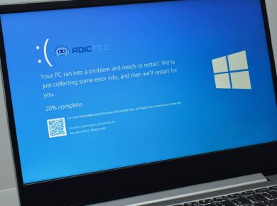 El mensaje "Your PC ran into a problem and needs to restart", con un código QR y el stop code "CRITICAL_PROCESS_DIED".